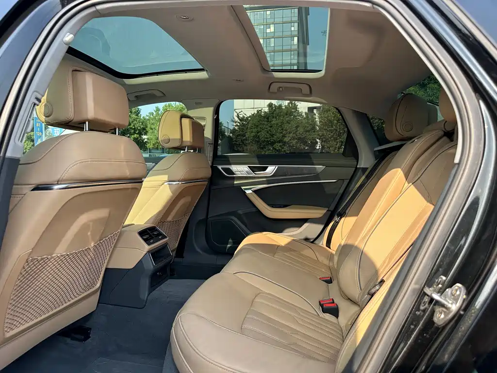 Audi A6L — миниатюра 14