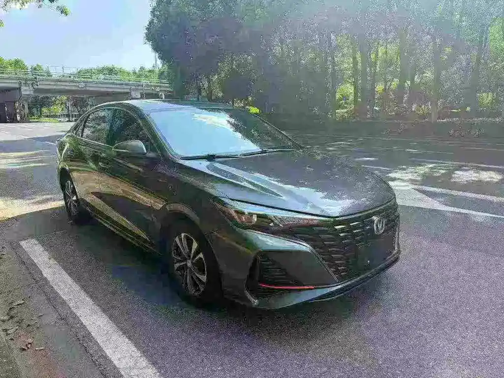 Changan Eado — миниатюра 3