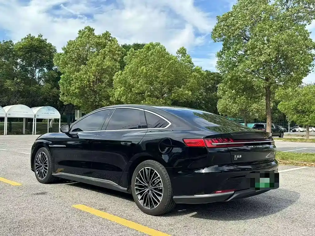 BYD Han 2023 EV Champion 605KM Luxury