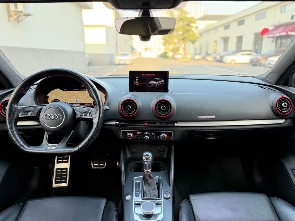 Audi S3 — миниатюра 9