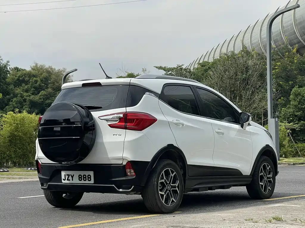 BYD Yuan Pro — миниатюра 5