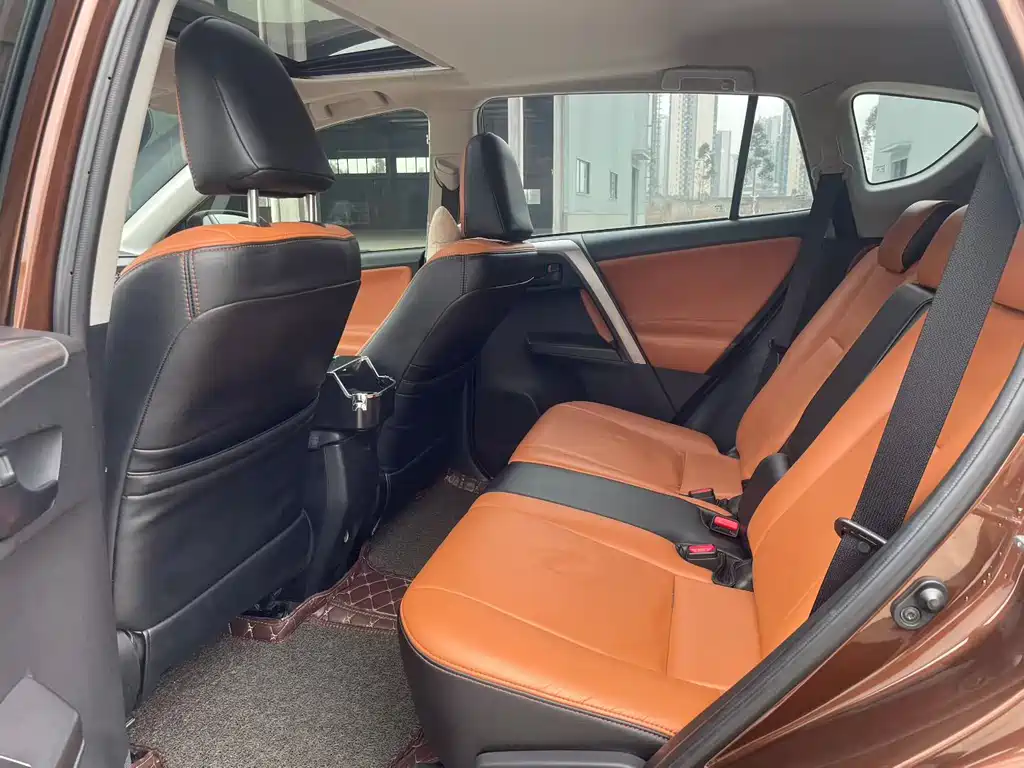 TOYOTA RAV4 RONGFANG