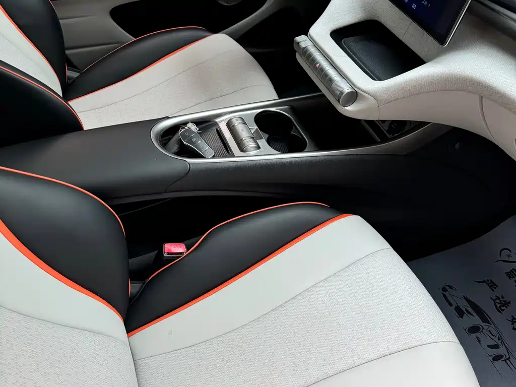 BYD Dolphin — миниатюра 8