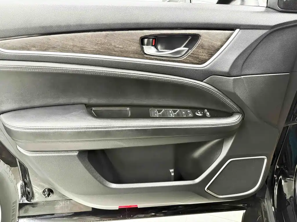 Honda UR-V 2020 240TURBO