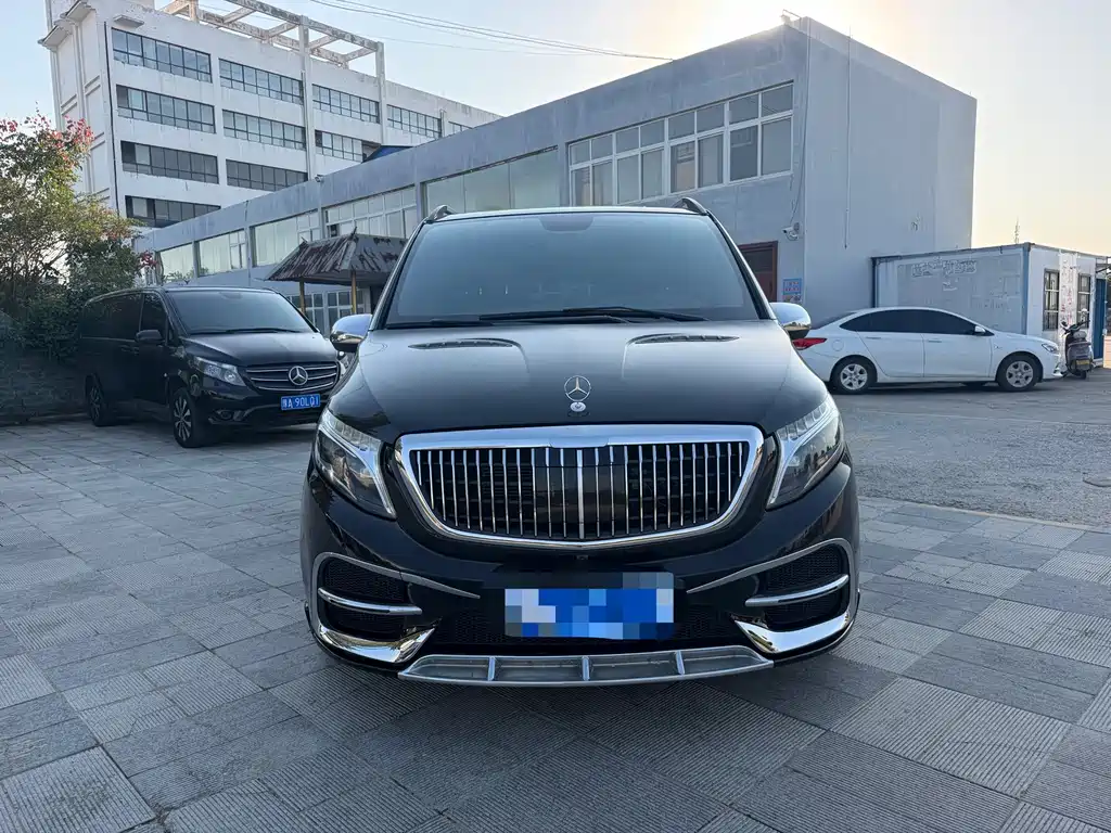 Mercedes-Benz Vito — миниатюра 2
