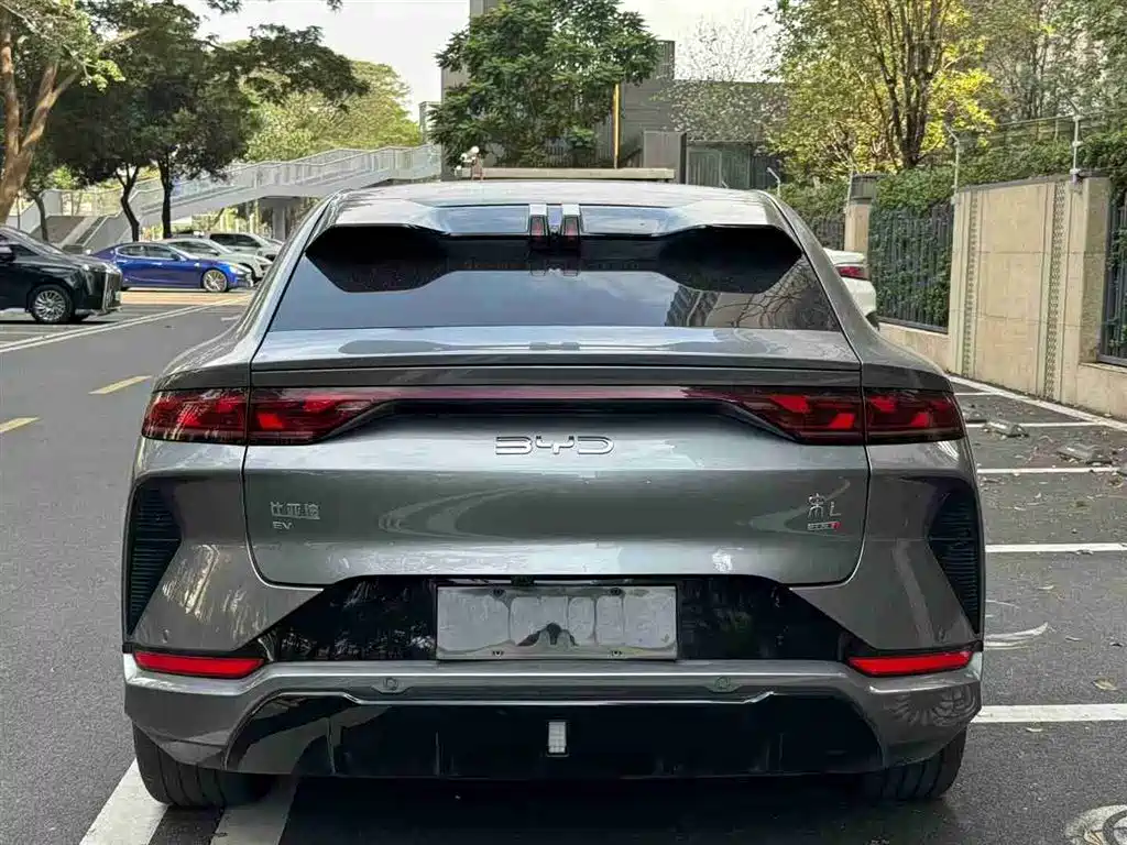 BYD SONG L EV