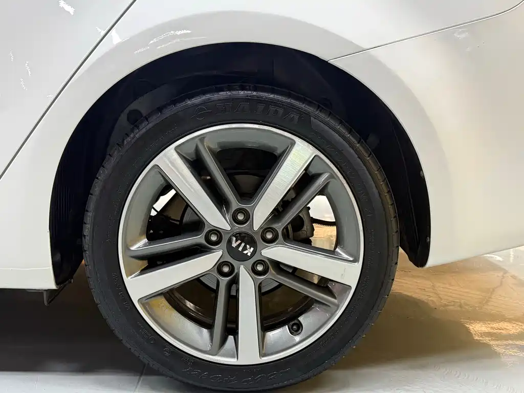 Kia K3 — миниатюра 24
