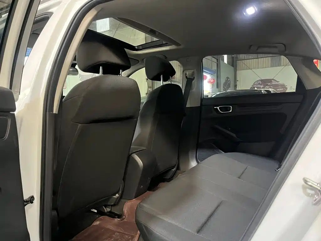 Honda Civic — миниатюра 13