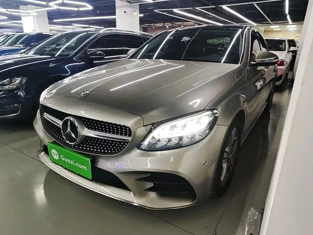 Mercedes-Benz C-Class 2021