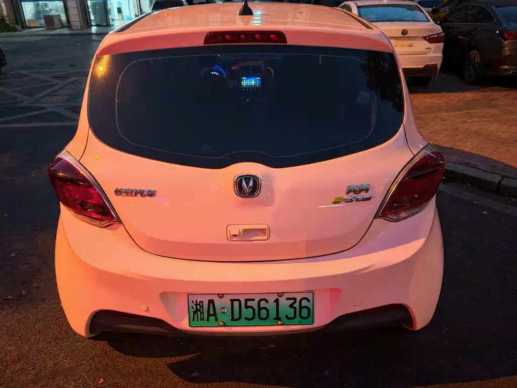 Changan Benben E-Star — миниатюра 11