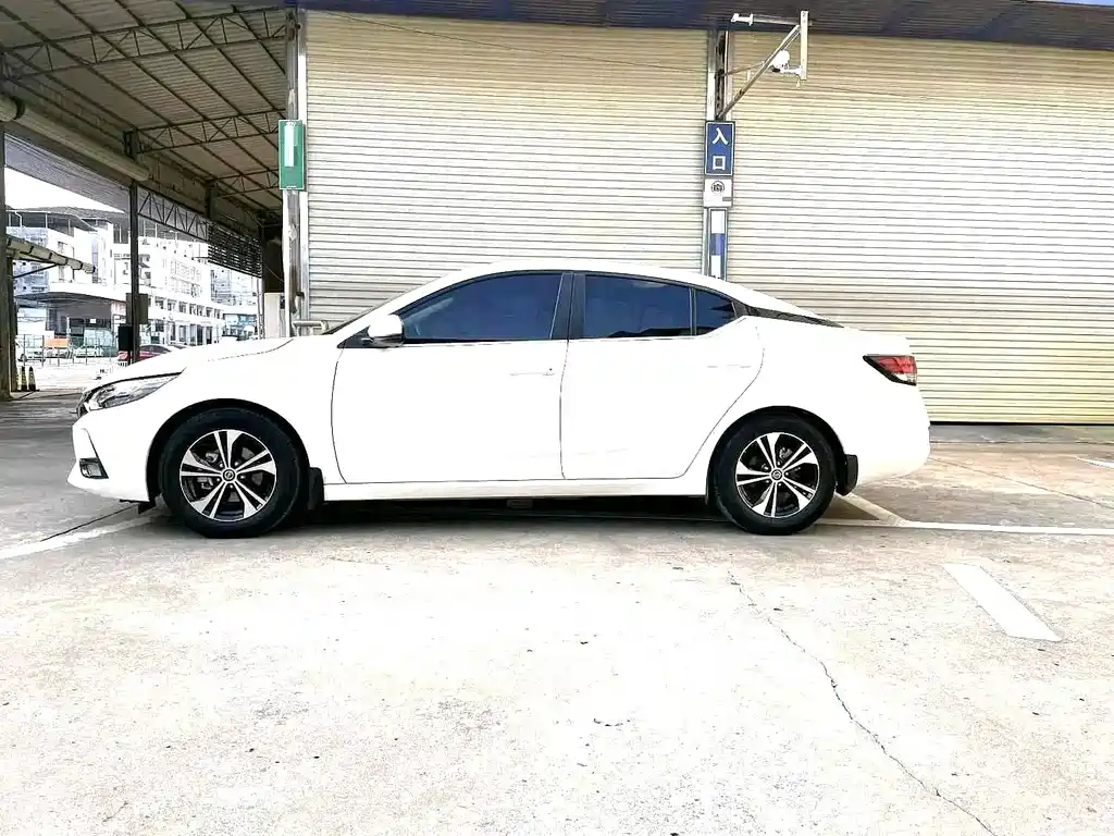 Nissan Sylphy — миниатюра 4