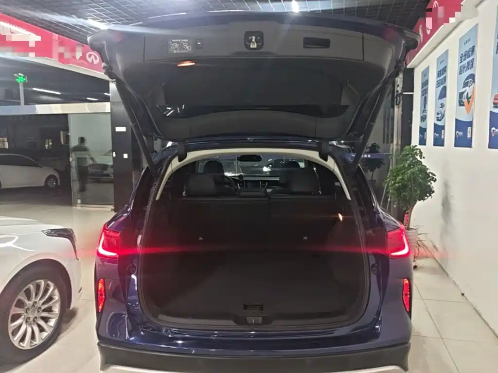 Infiniti QX50 — миниатюра 19