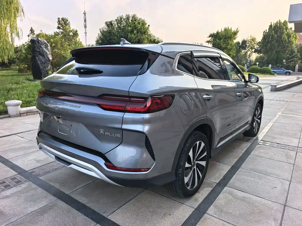 BYD PLUS New Energy — миниатюра 6