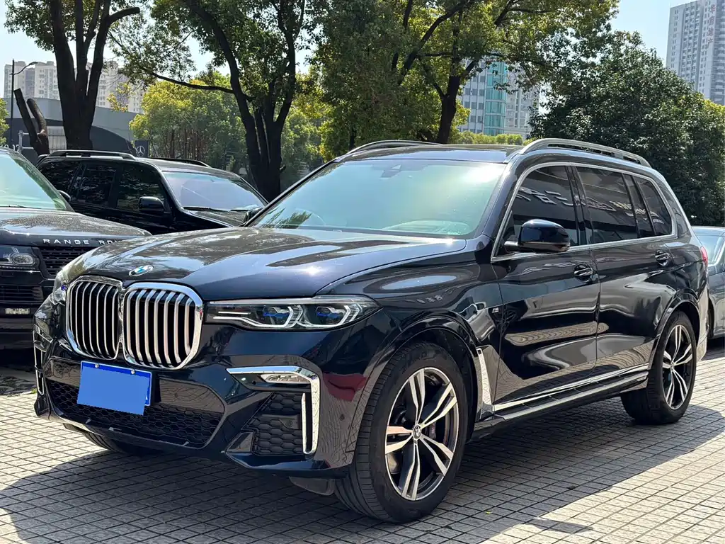 BMW X7 2020