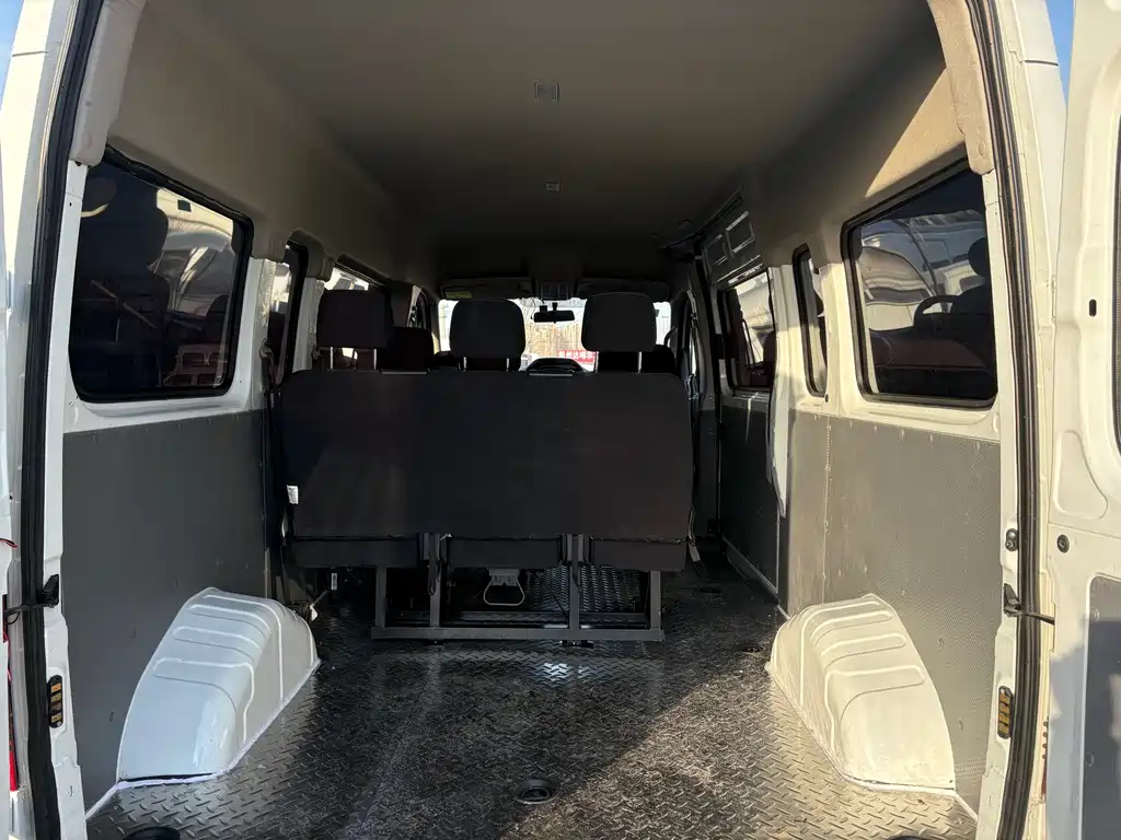 SAIC MAXUS XINTU V80