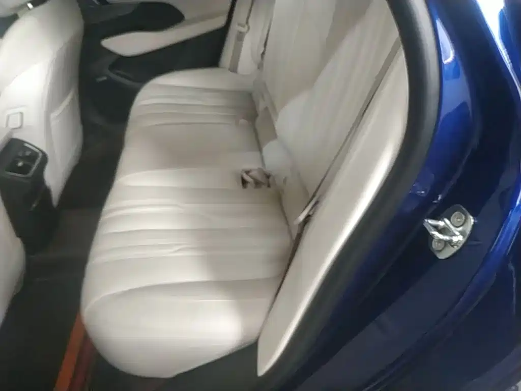 Buick LaCrosse — миниатюра 17