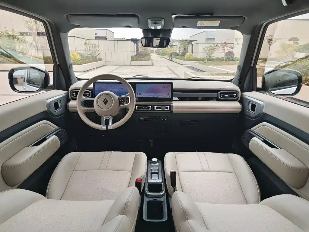 Baojun Yueye — миниатюра 10