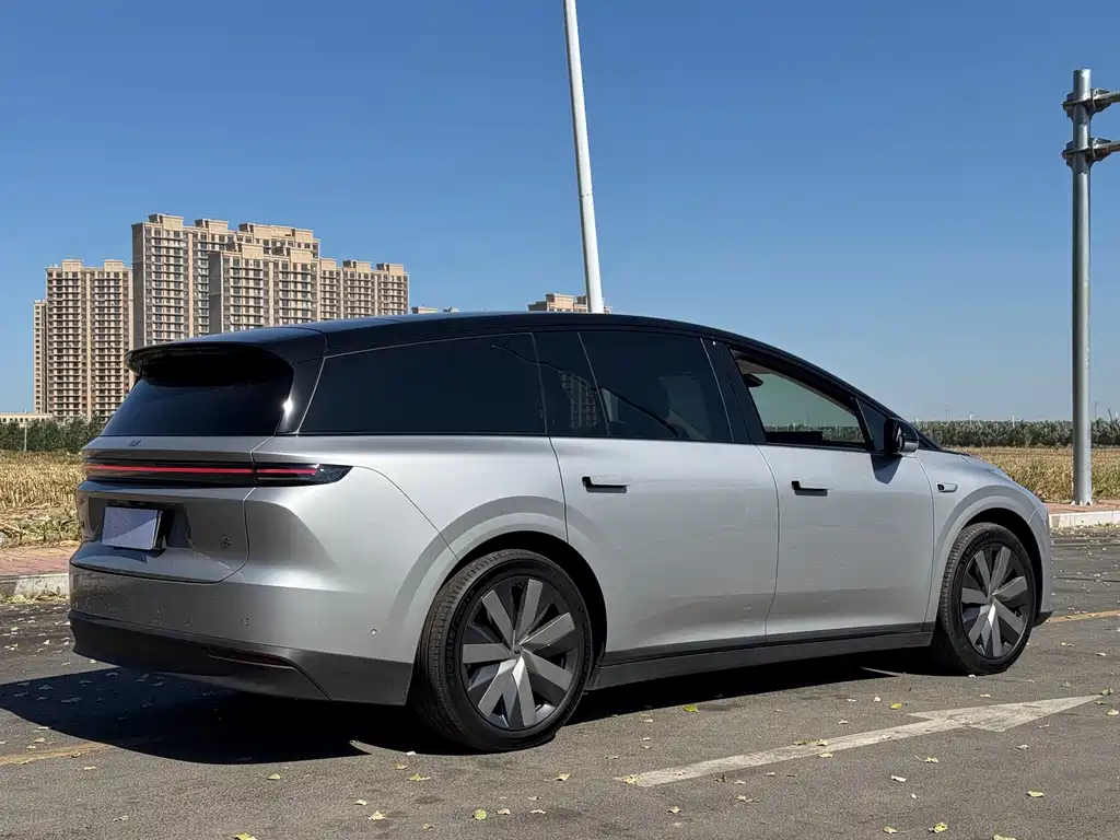 Li Auto Li i8 — миниатюра 14