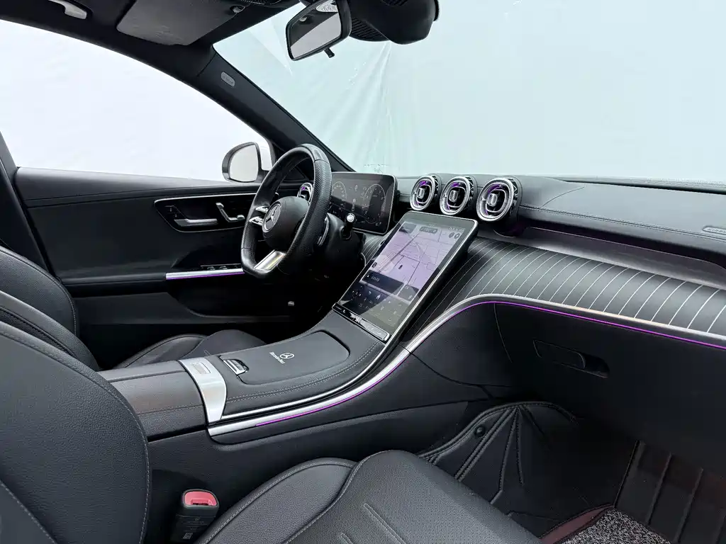 Mercedes-Benz C-Class — миниатюра 9