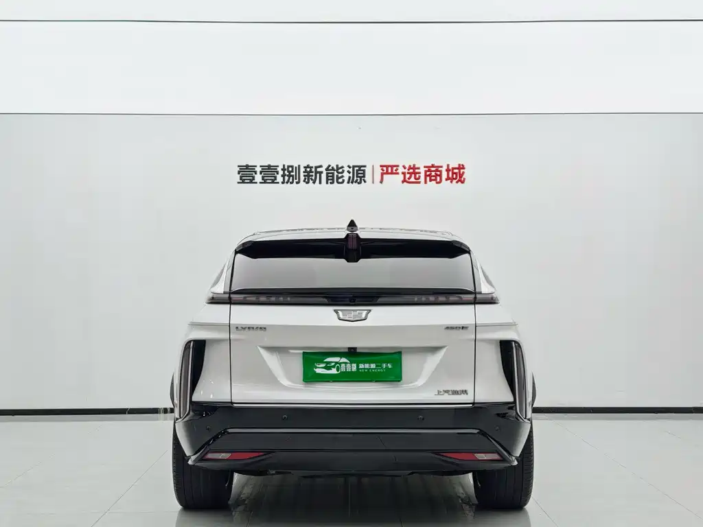 Cadillac Lyriq — миниатюра 3