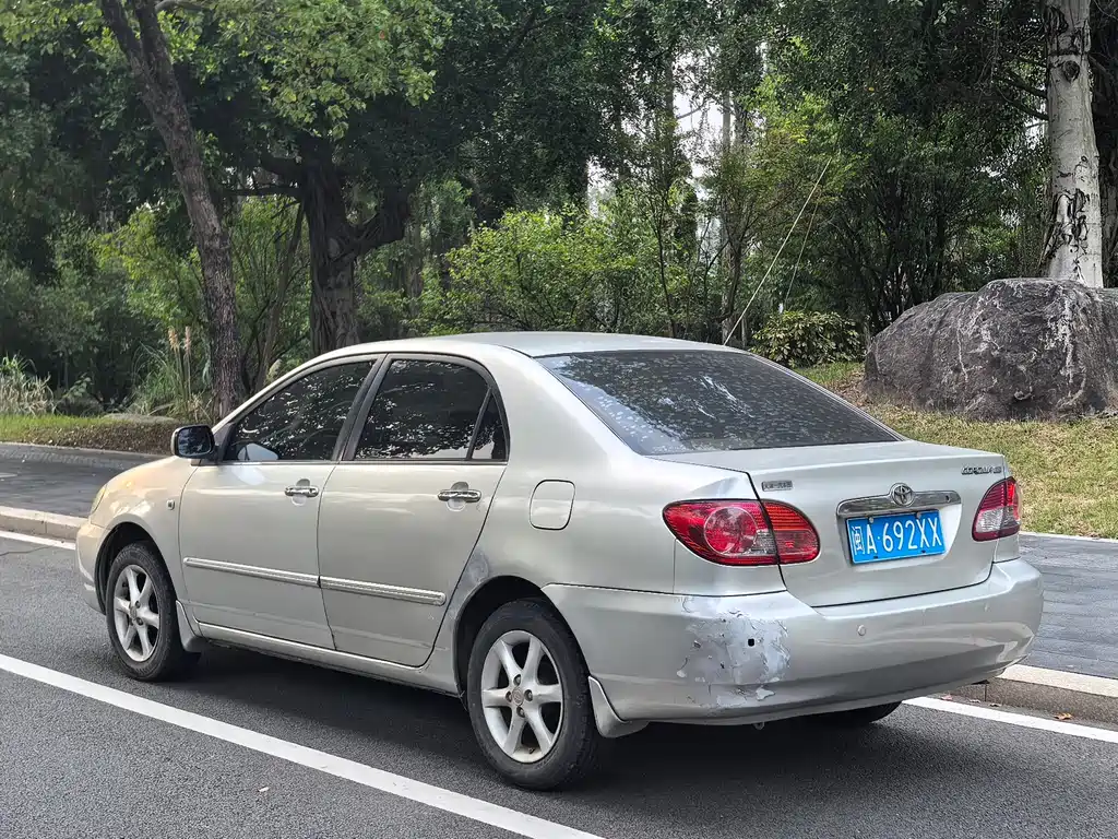 Toyota Corolla — миниатюра 11