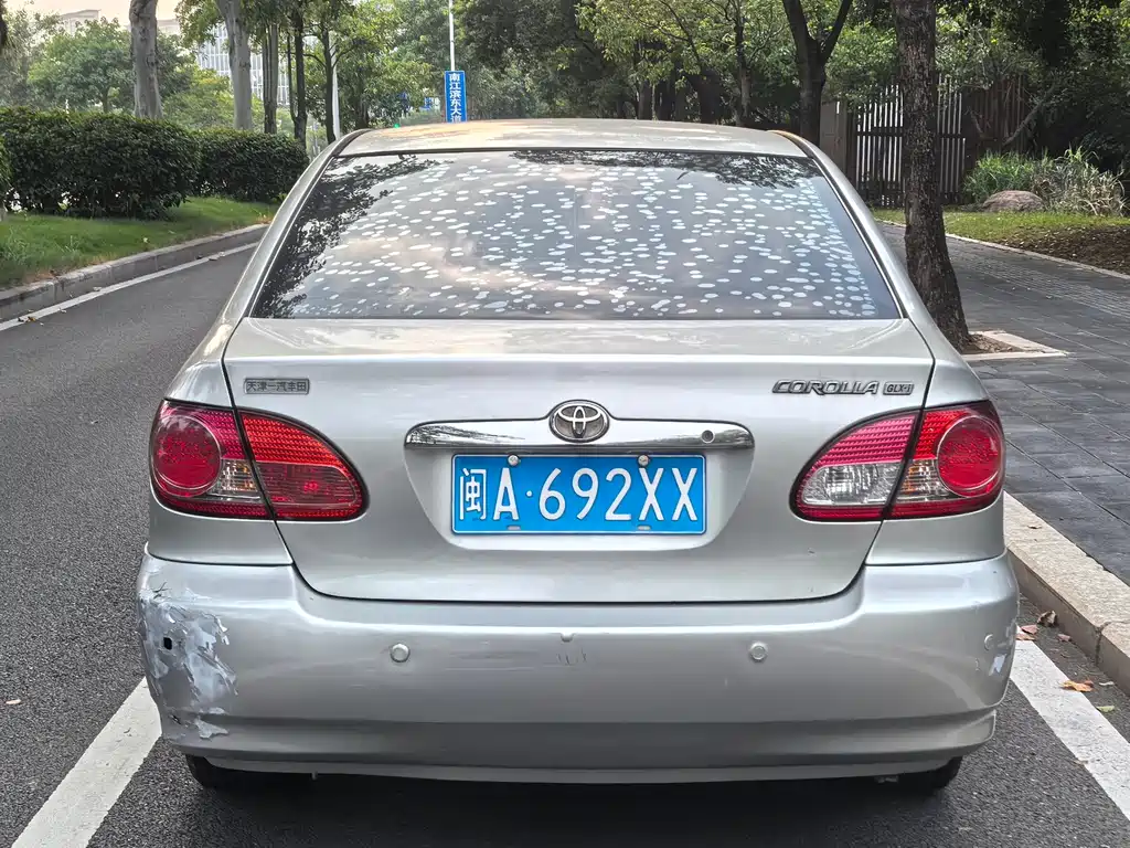 Toyota Corolla — миниатюра 12