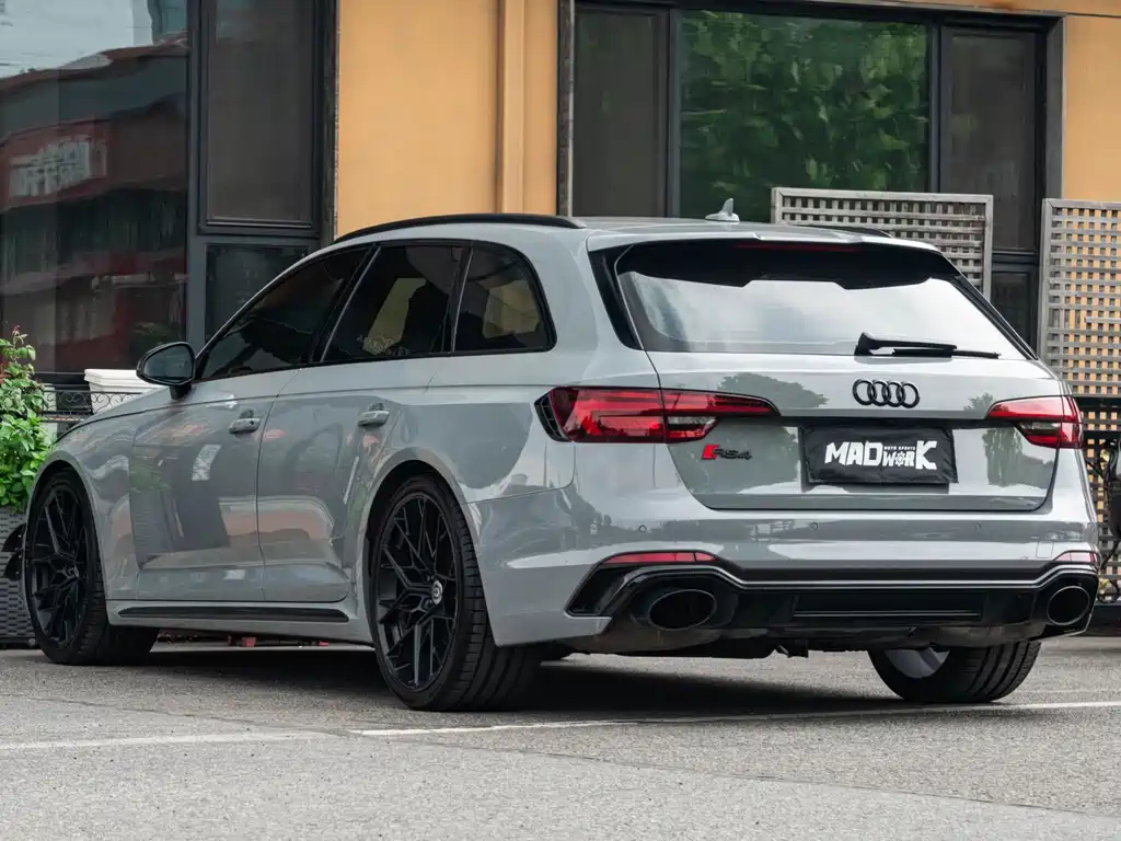 Audi RS 4 2019 RS 4 2.9T Avant