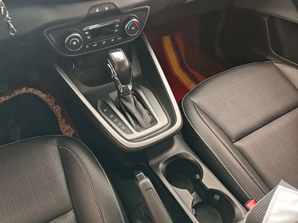 Ford Escort — миниатюра 14