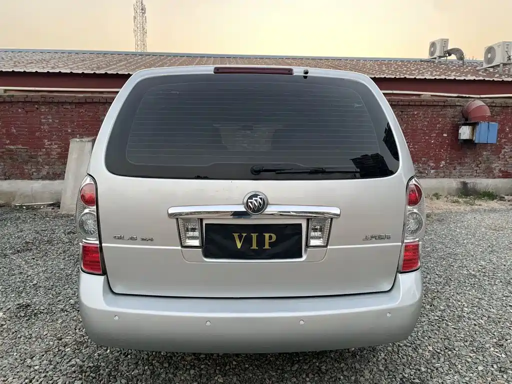 Buick GL8 — миниатюра 7