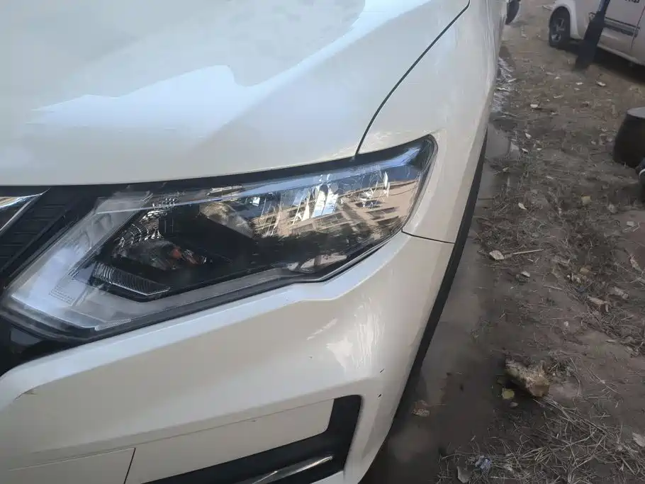Nissan X-Trail — миниатюра 5