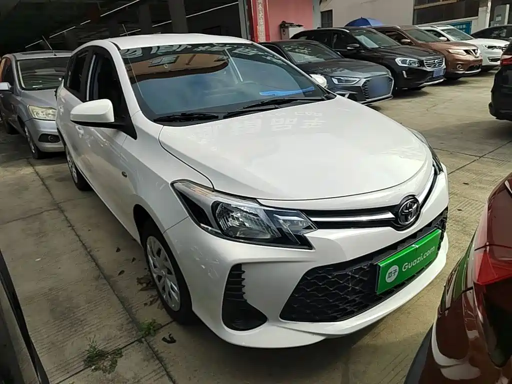 Toyota Vios FS — миниатюра 4