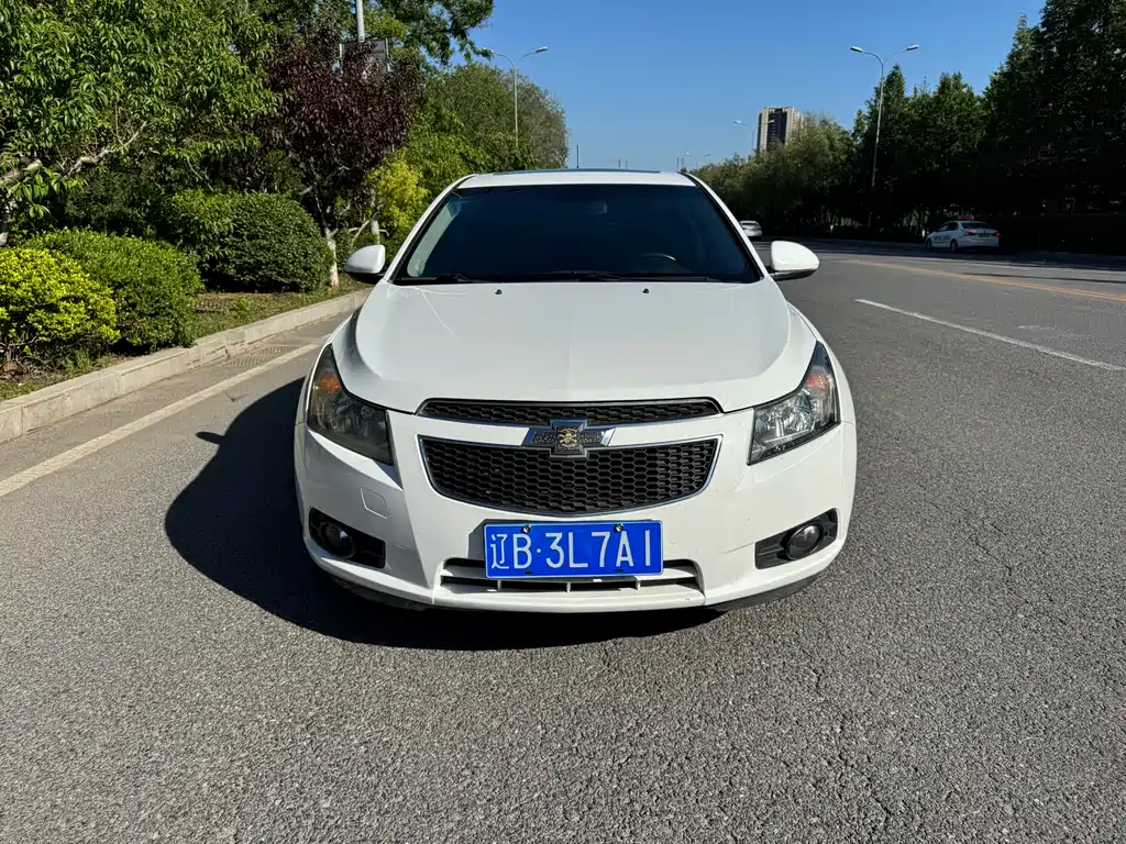 Купить Chevrolet Cruze