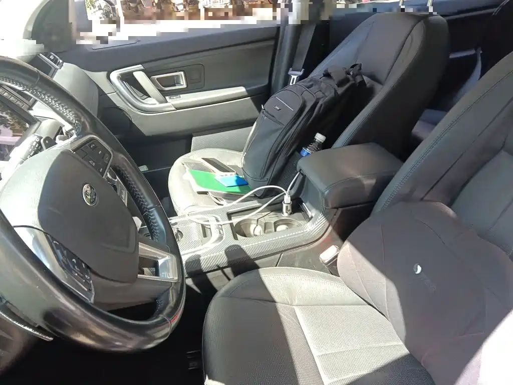 Land Rover Discovery Sport — миниатюра 16