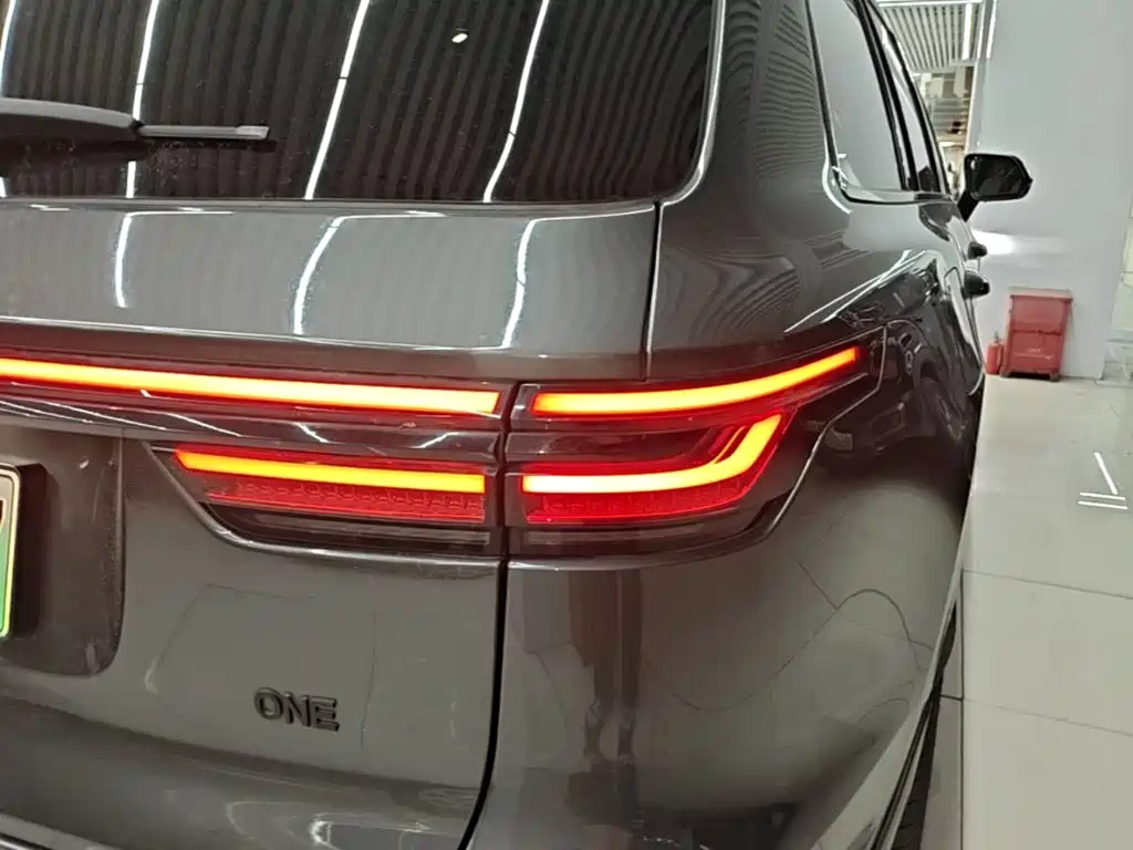 Li Auto Li ONE — миниатюра 8