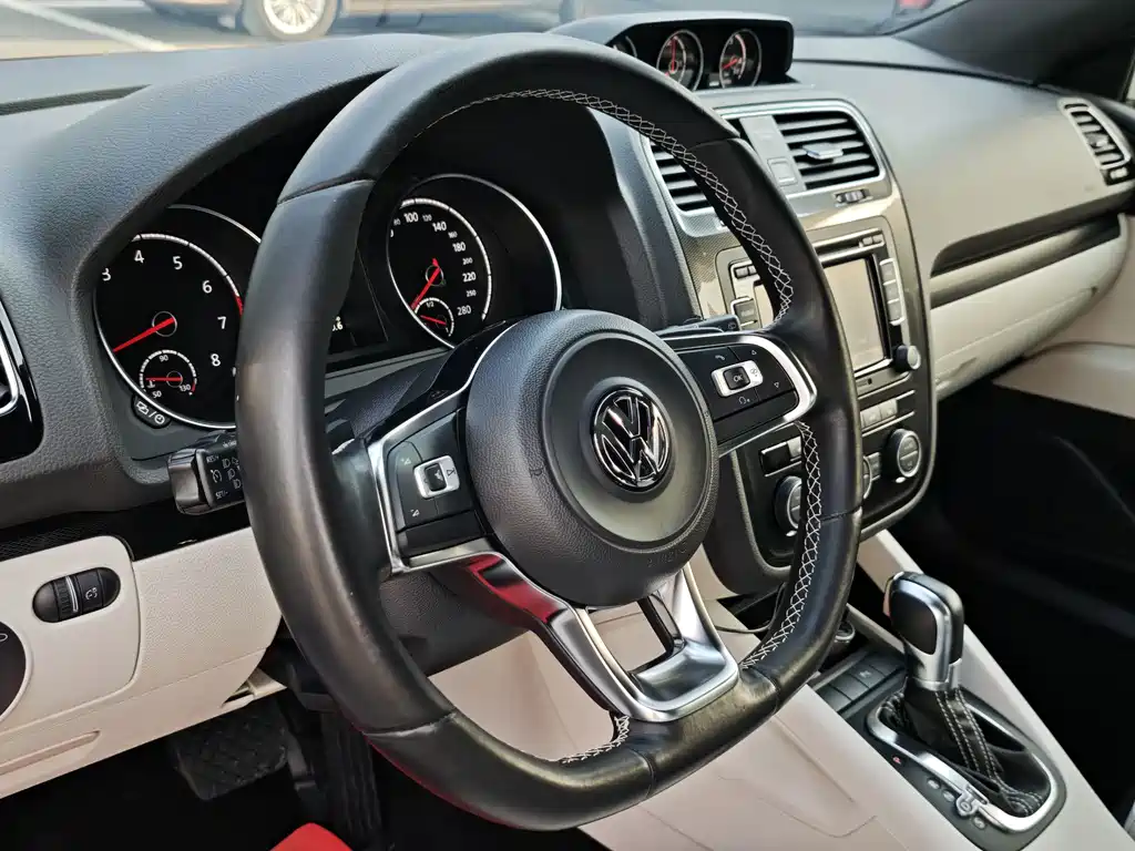 Volkswagen Scirocco — миниатюра 12