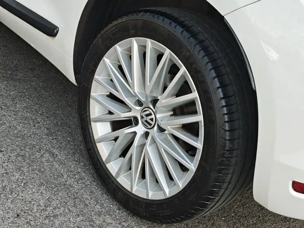 Volkswagen Scirocco — миниатюра 14