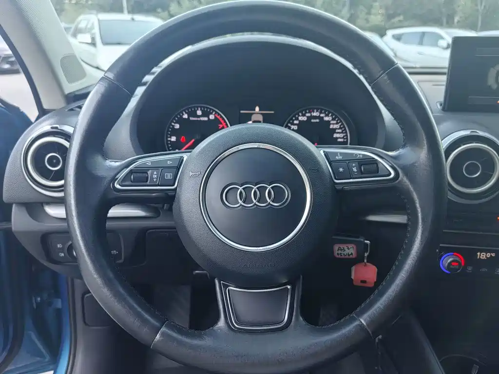 Audi A3 — миниатюра 10