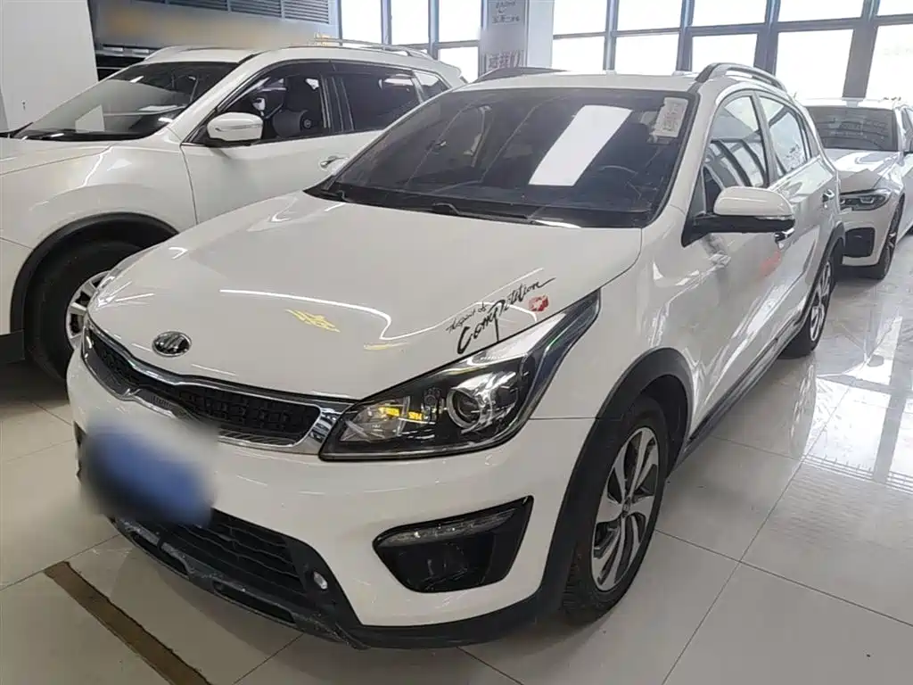 Купить Kia KX Cross