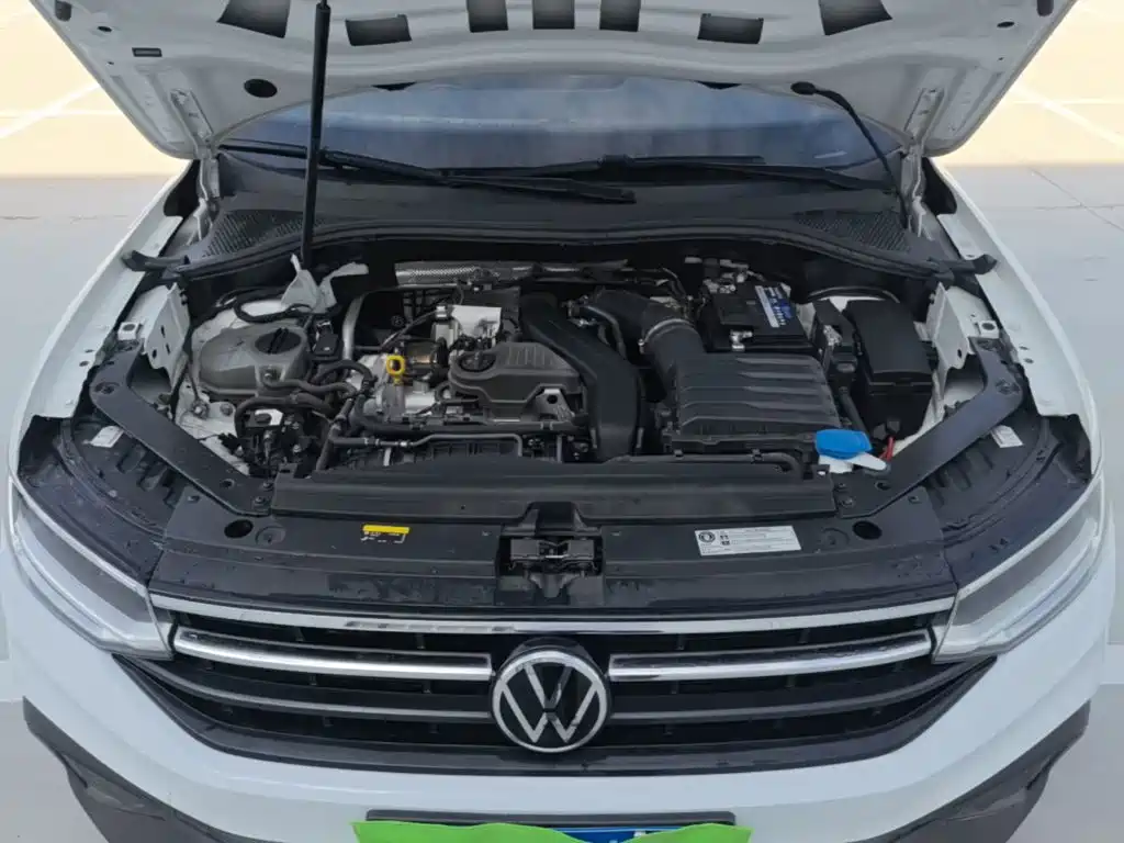 Volkswagen Tiguan L — миниатюра 20