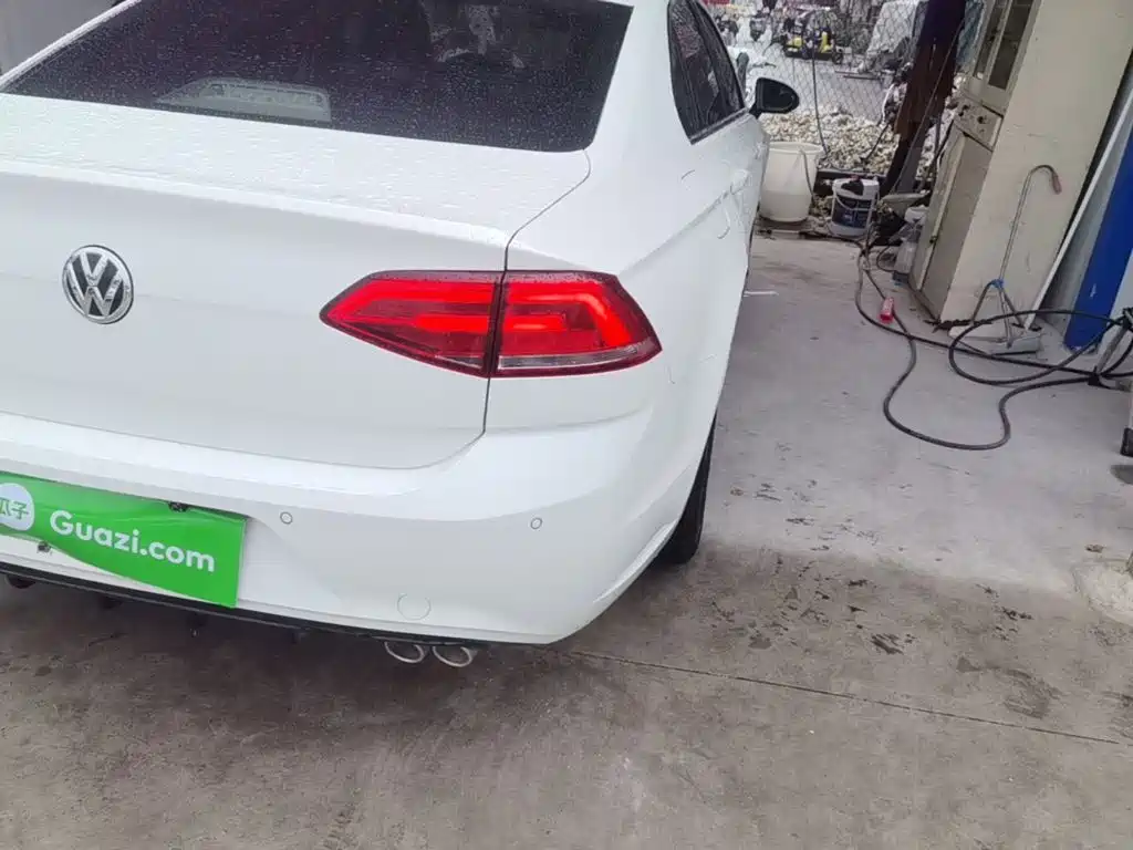 Volkswagen Lamando — миниатюра 8