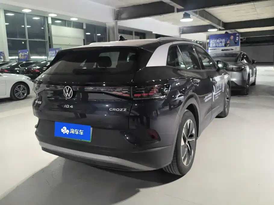 Volkswagen ID.4 Crozz — миниатюра 3