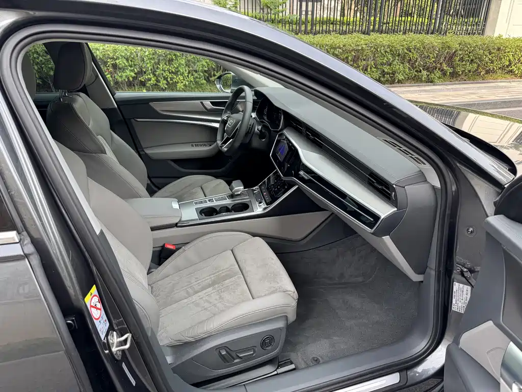 Audi A6 (Import) — миниатюра 12
