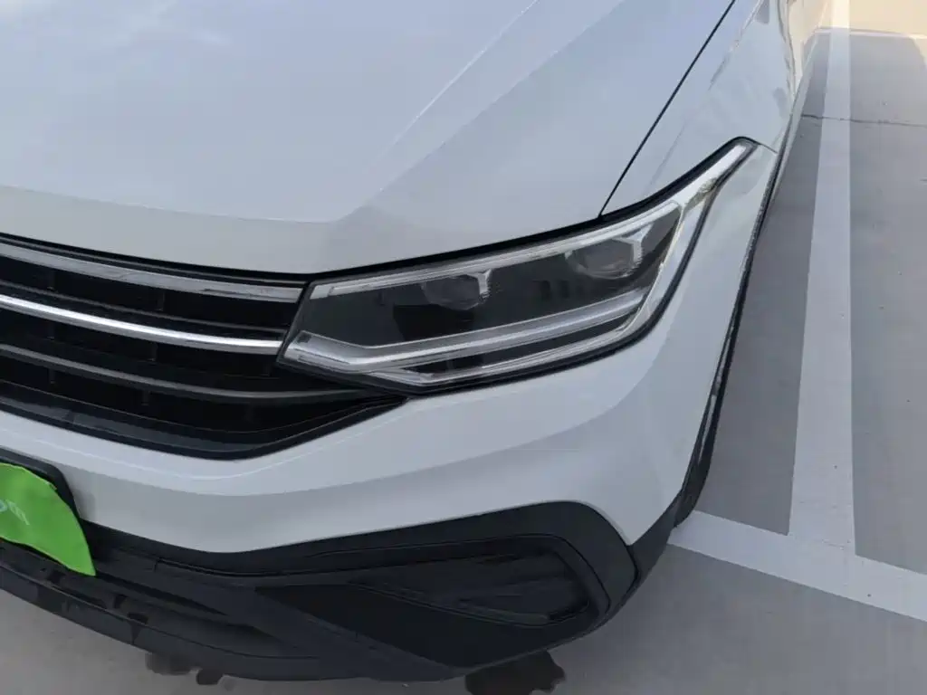 Volkswagen Tiguan L — миниатюра 24