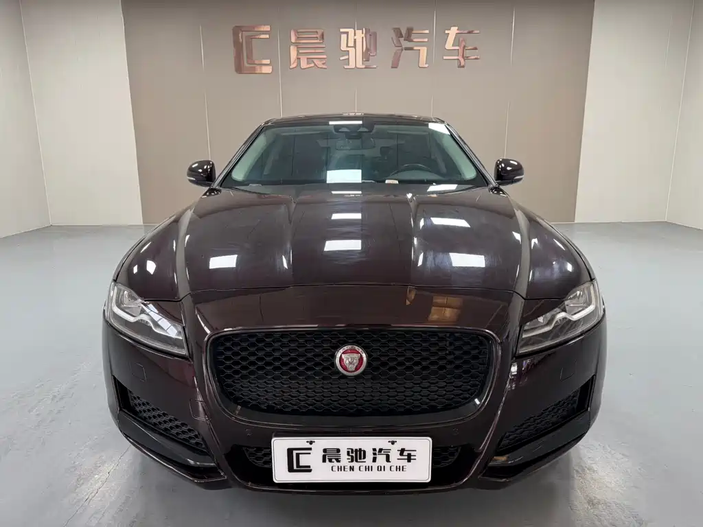 Jaguar XFL 2020 XFL 2.0T P250 Luxury