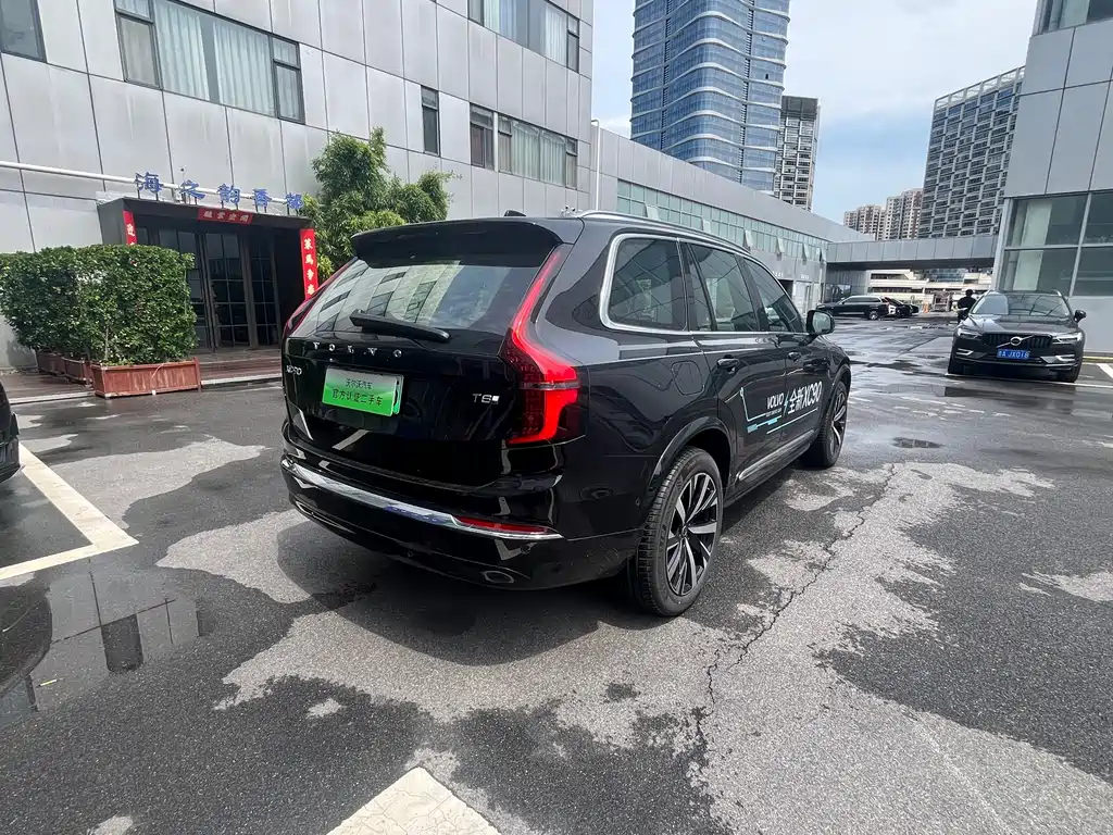 Volvo XC90 PHEV Facelift T8 Smart Supreme Luxury Edition 7 seats, фото 8