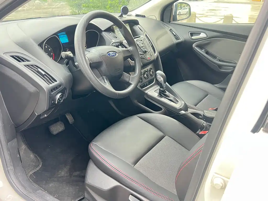 Ford Focus — миниатюра 17