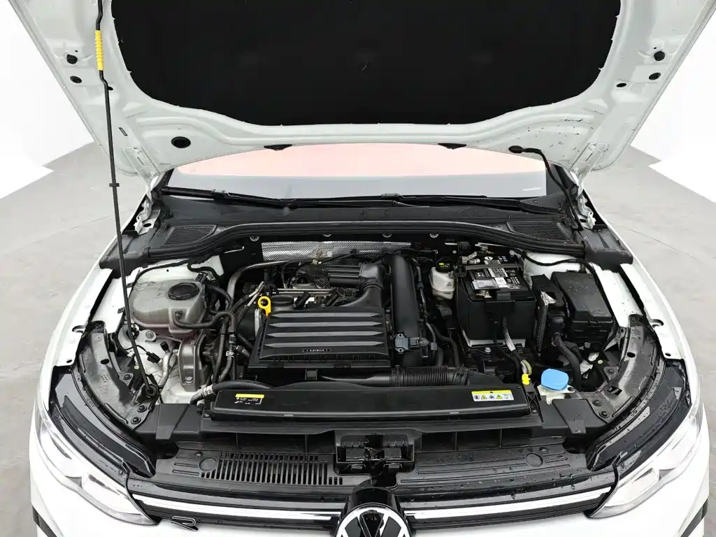 Volkswagen Golf — миниатюра 17