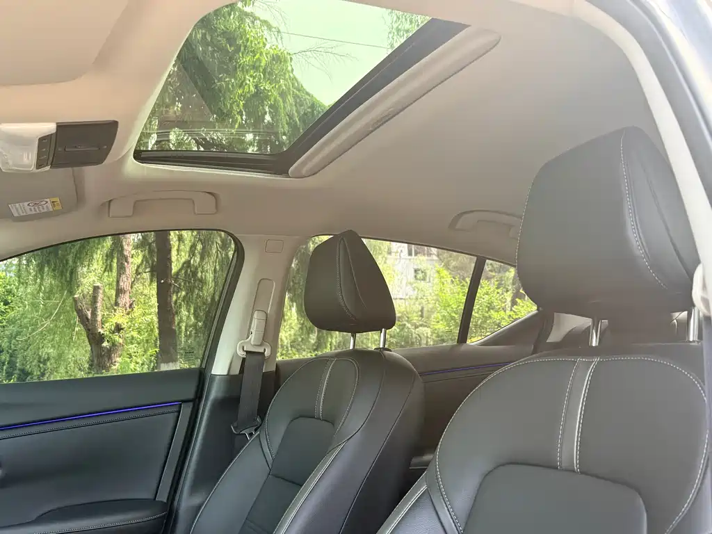 Nissan Sylphy 2021 1.6L XL CVT Enjoy