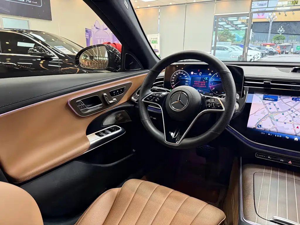 Mercedes-Benz E-Class — миниатюра 19