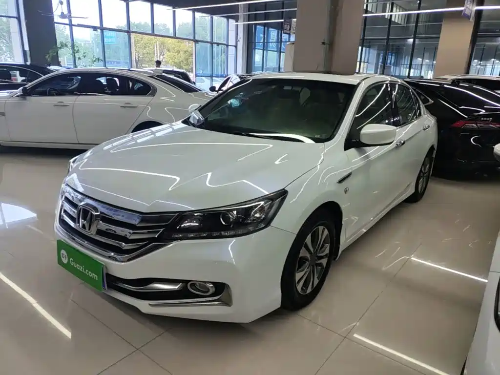 Honda Accord — миниатюра 2